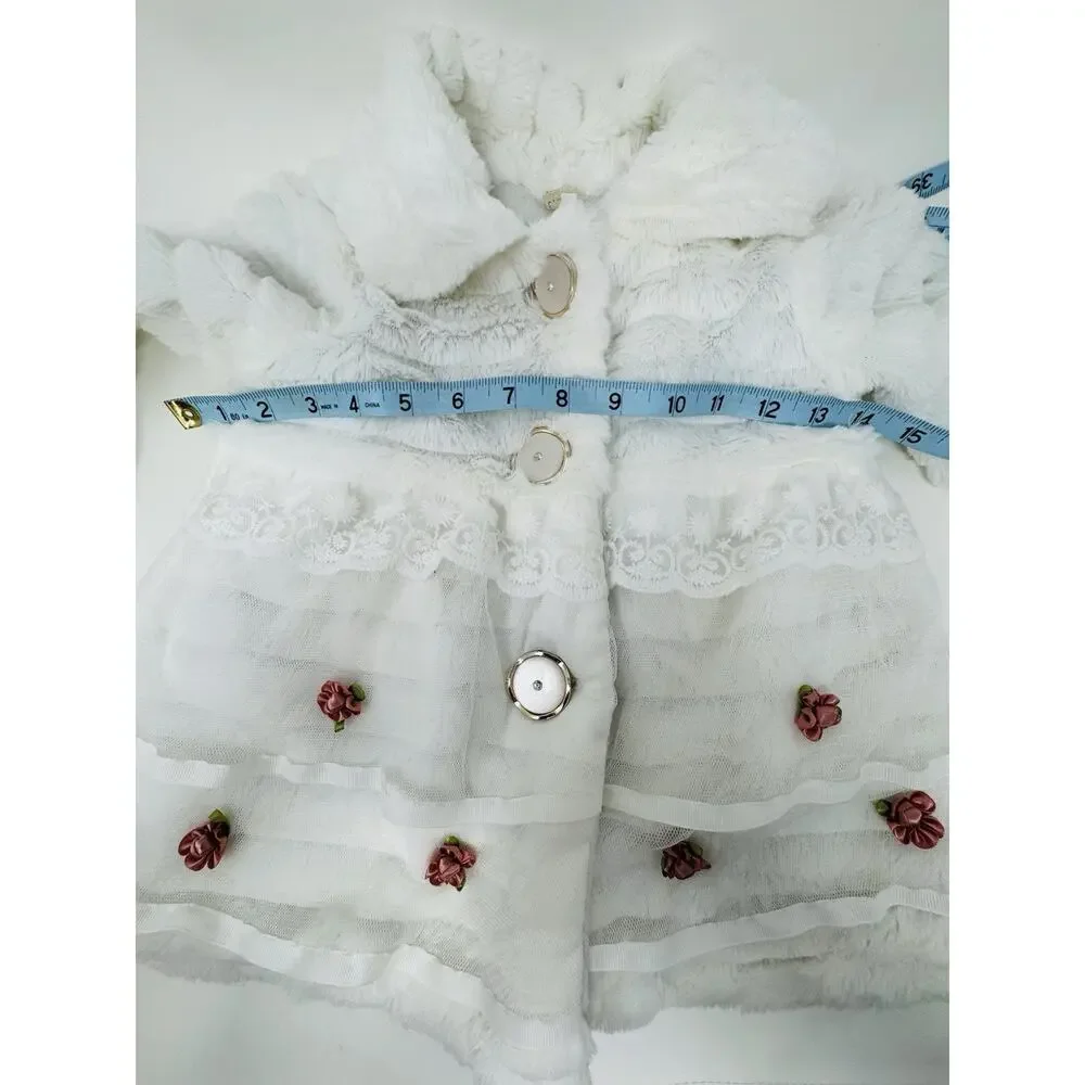 EUC toddler girl fancy coat.,Faux Fur‎ Tiers Lace Flowers, Cute Buttons.Size 10